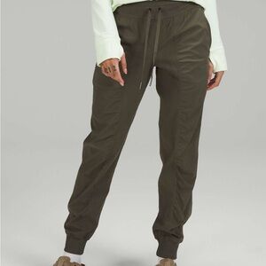 Lululemon Dance Studio Joggers Full Length - Green